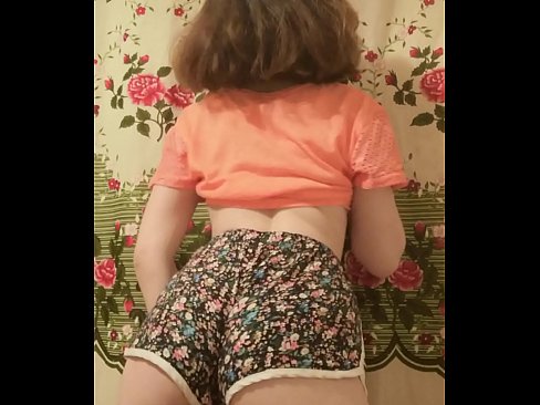 ❤️ Sexig ung babe som strippar av sig sina shorts inför kameran Vacker porr at porn sv.safehaus.top ﹏